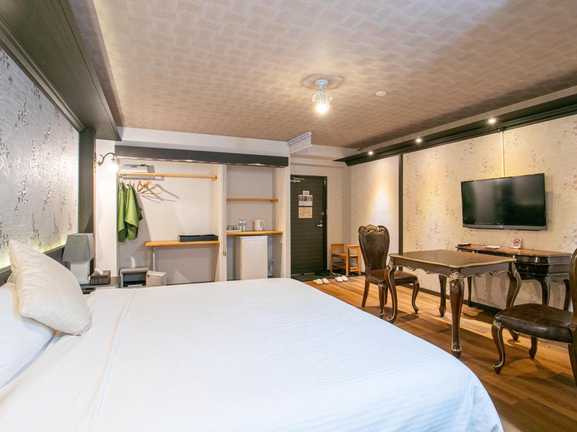 Yufuin Besso Shikisai Hotel Room photo