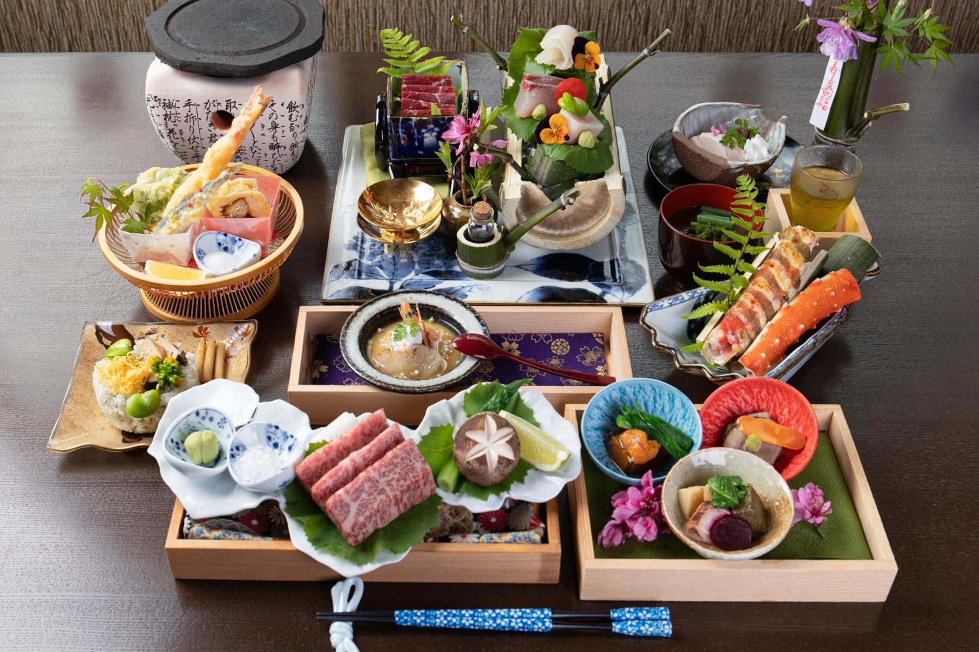 Yufuin Besso Shikisai Hotel Exterior photo